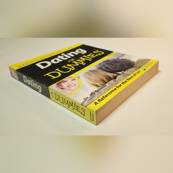 Dating For Dummies Book - Picture 3 of 3